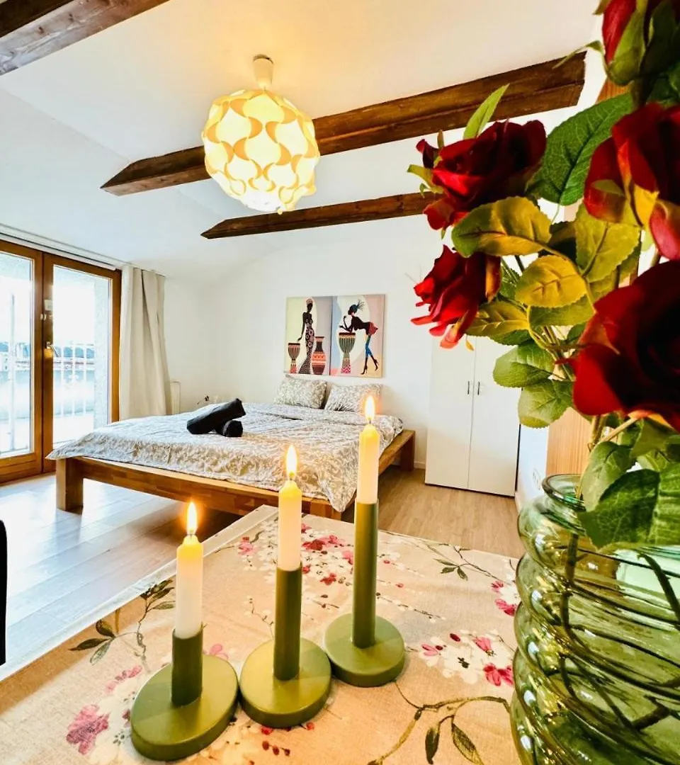 Apartment Cozy Rooms In A Villa For Groups, 16-Mins To Blumengaerten Vienna
