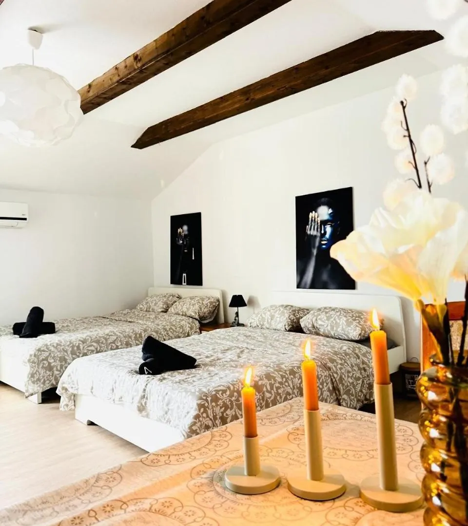 Apartment Cozy Rooms In A Villa For Groups, 16-Mins To Blumengaerten Vienna