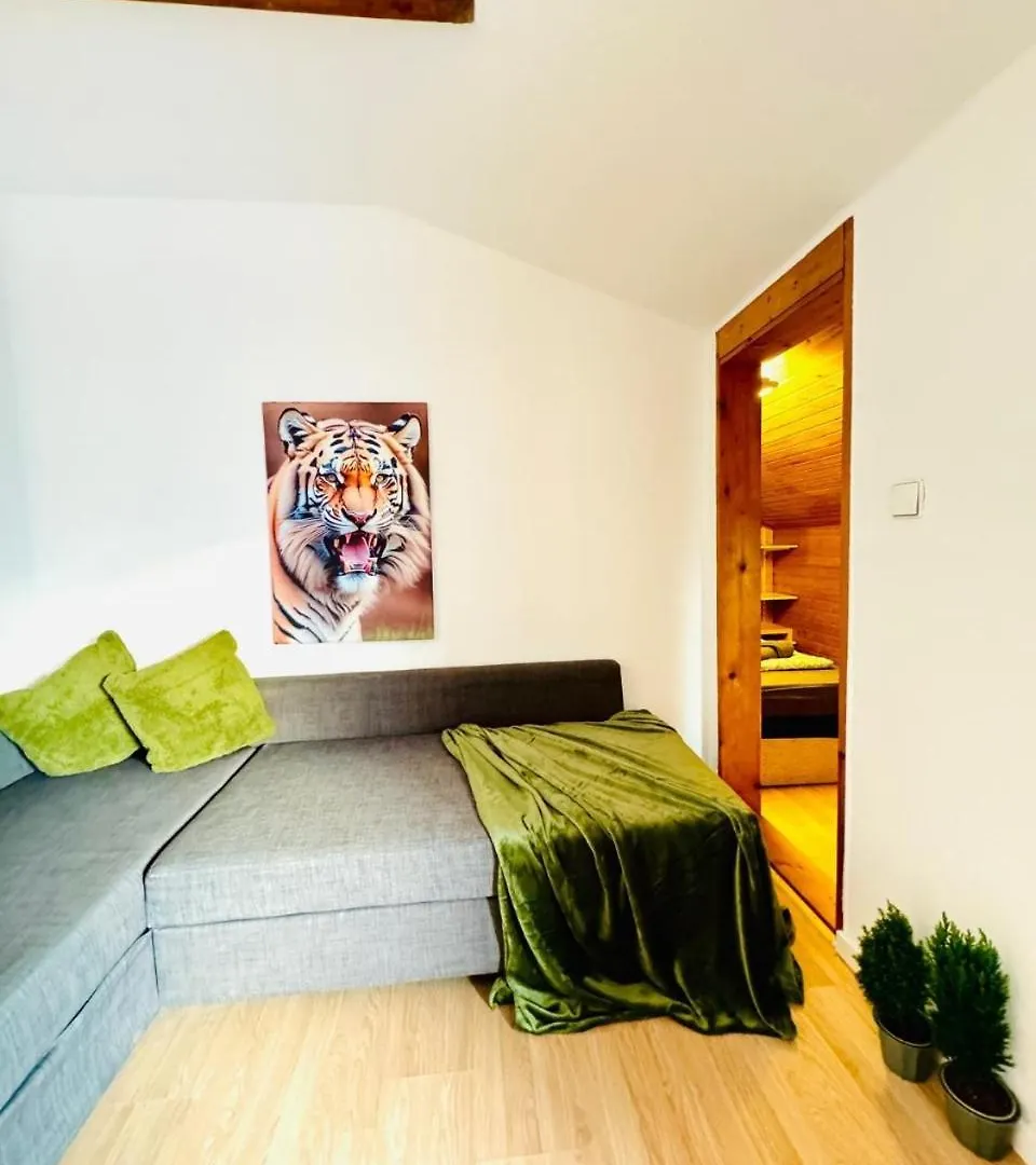 Apartment Cozy Rooms In A Villa For Groups, 16-Mins To Blumengaerten Vienna Austria