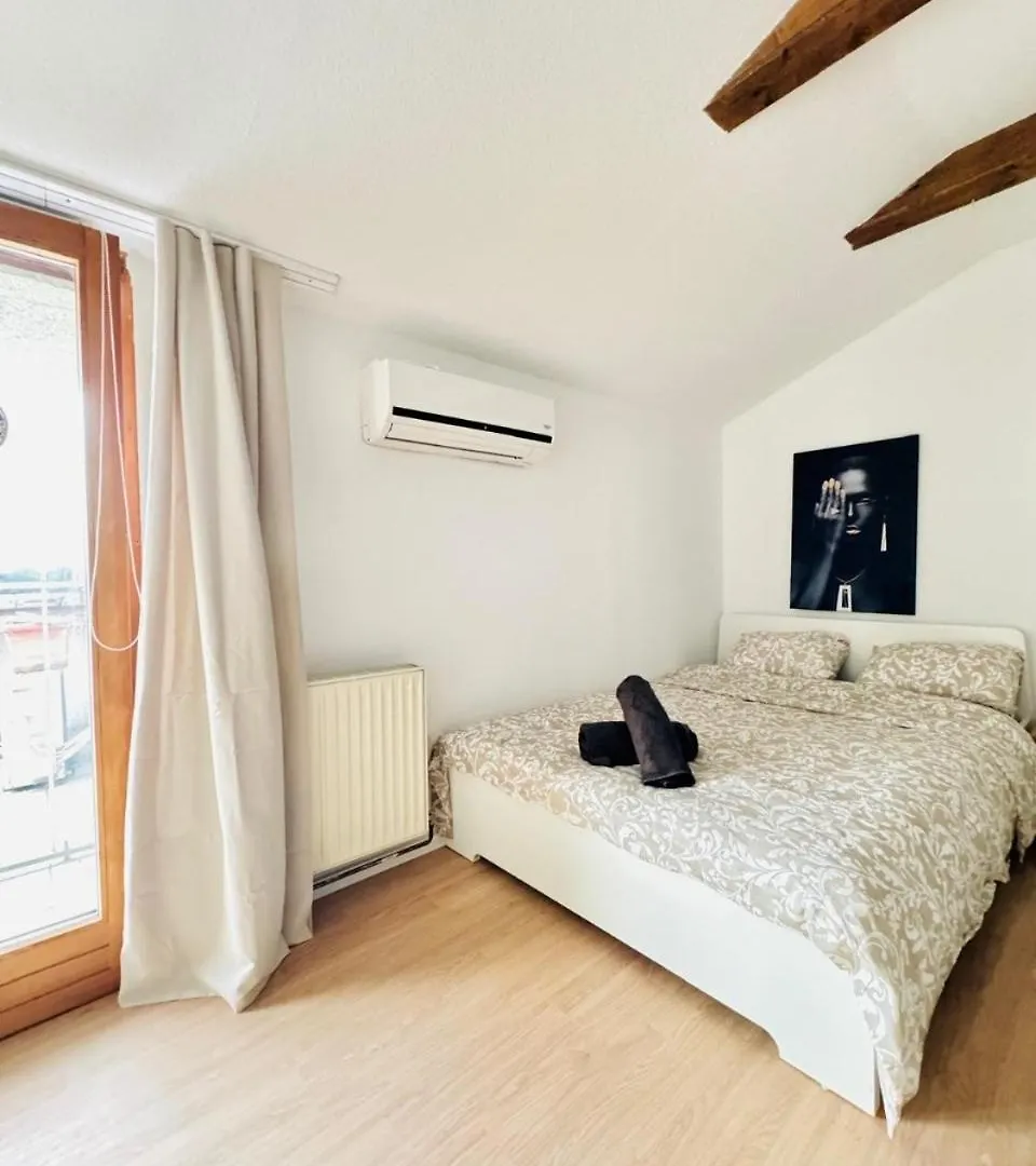 Cozy Rooms In A Villa For Groups, 16-Mins To Blumengaerten Vienna