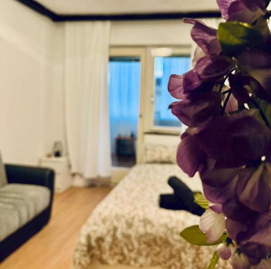 Apartment Cozy Rooms In A Villa For Groups, 16-Mins To Blumengaerten Vienna